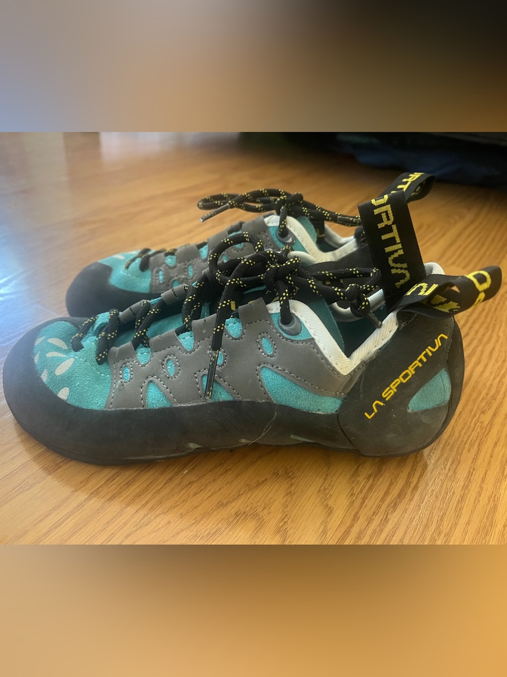 La Sportiva Tarantulace Rock Climbing Bouldering Shoes Blue Women’s Size 6